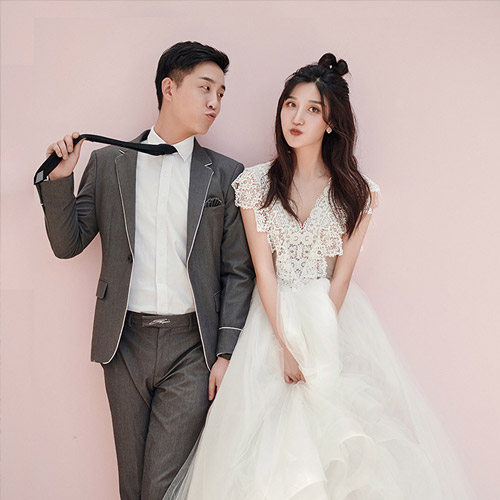 匿先生&王小姐