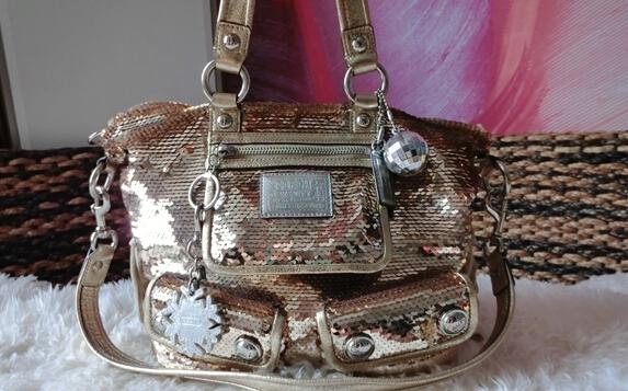 香港晒货:网购1.56ct克拉卡雅订婚钻戒 顺带细